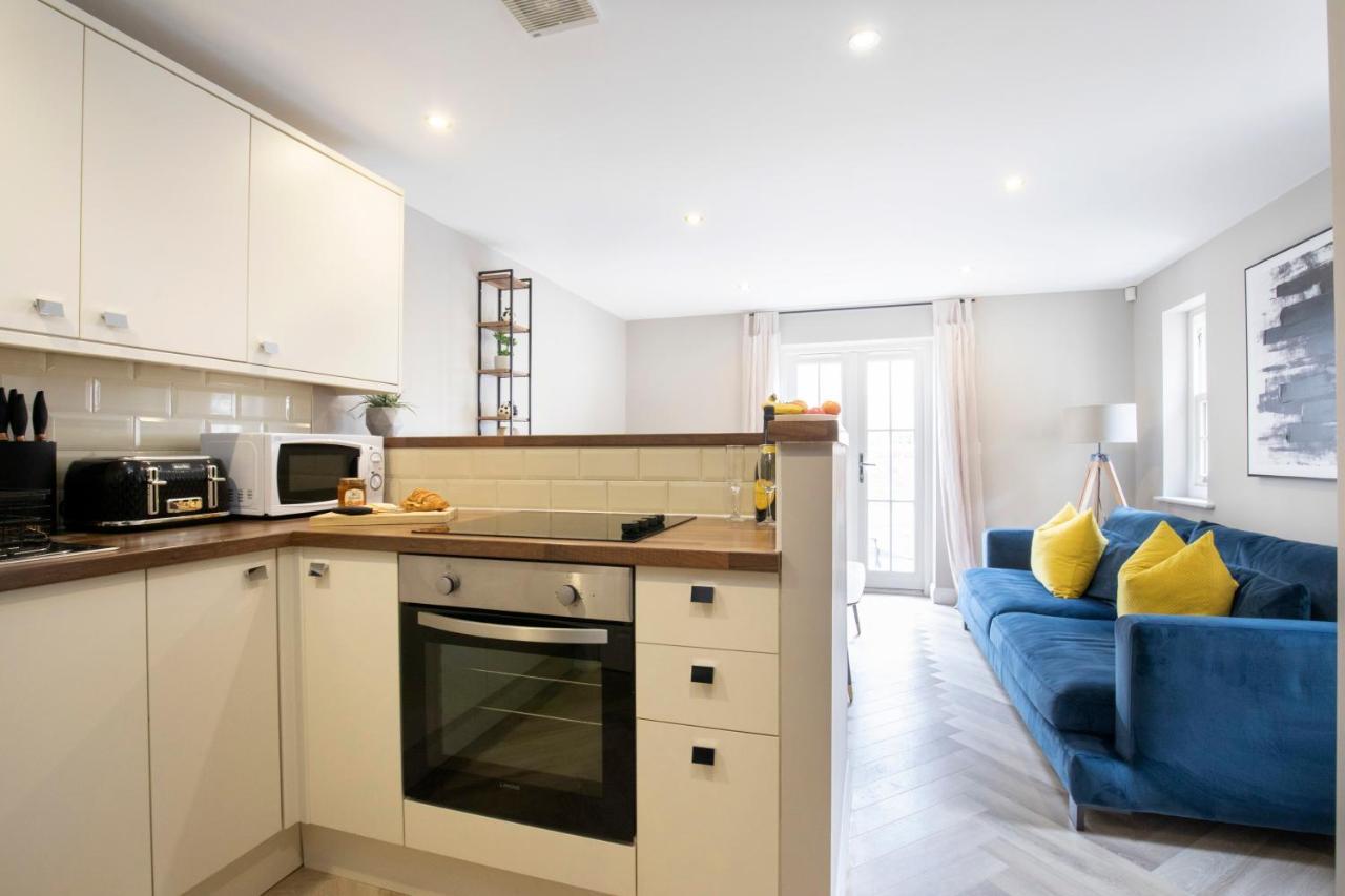 צ'לטנהם Elliot Oliver - 2 Bedroom Garden Apartment With Parking מראה חיצוני תמונה